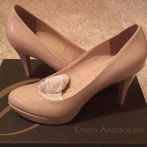 ENZO ANGIOLINI Beige Heels